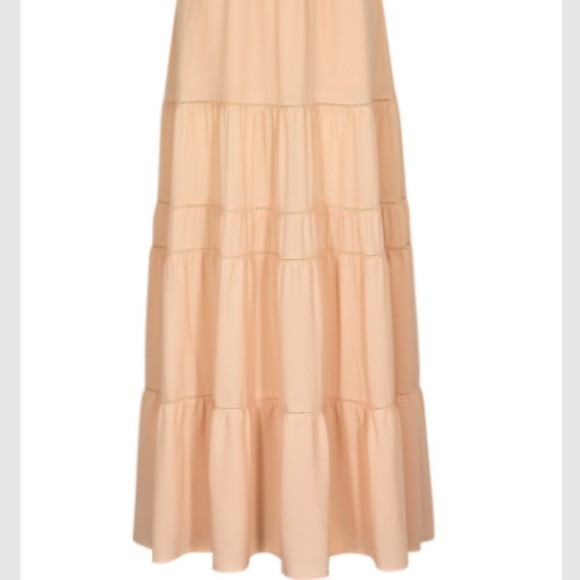 Dress - Picture 5 of 5